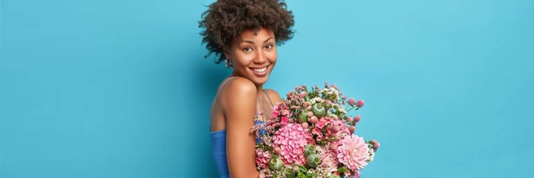 Trocar de Perfume na Primavera: Um Gesto de Renovação e Estilo